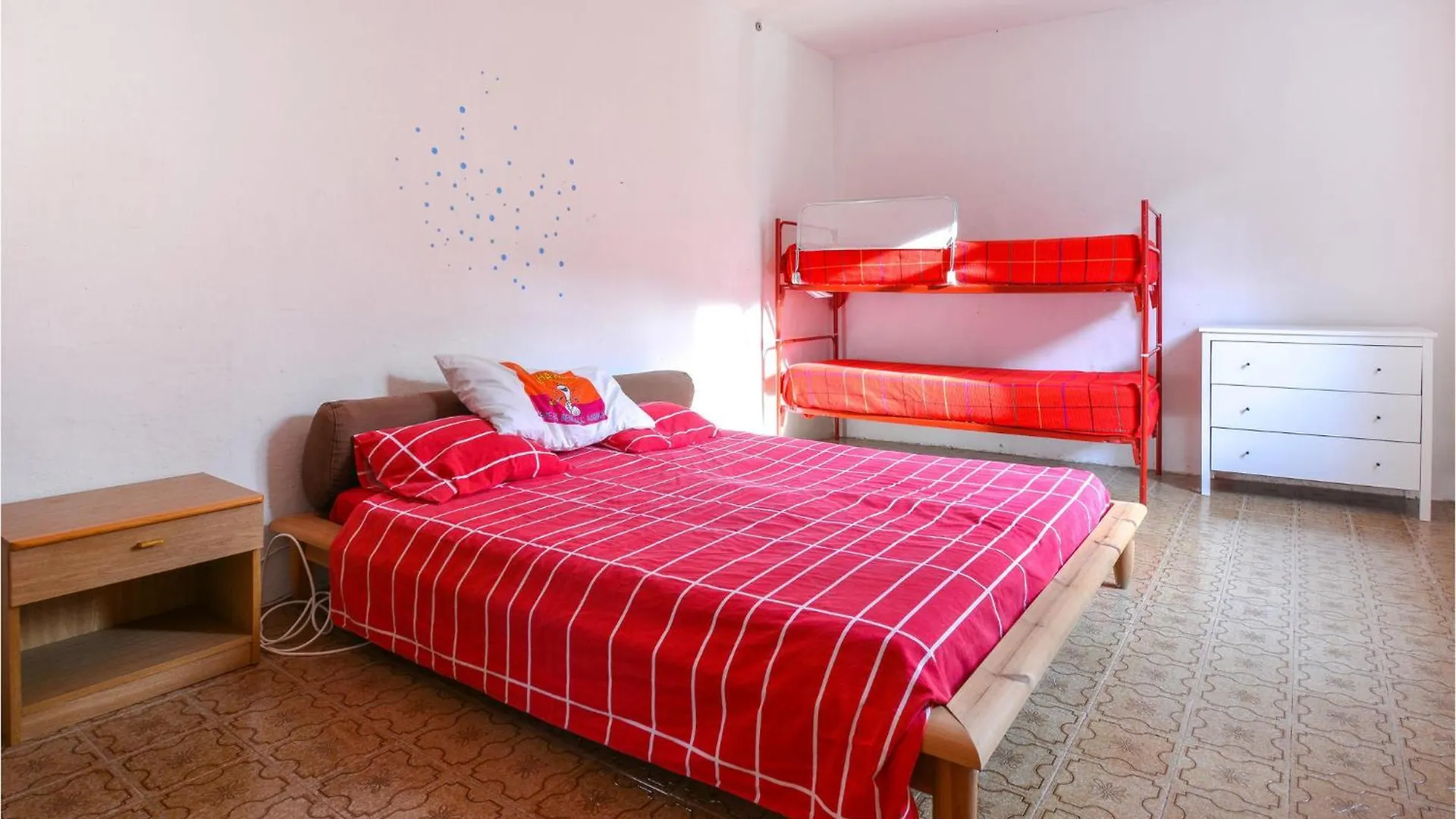 Amazing Apartment In Marzabotto 0*,